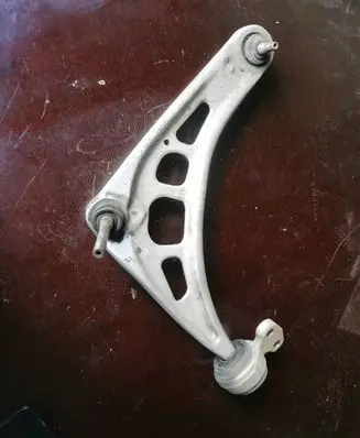 BMW 1 E81 E87 Front lower control arm/wishbone