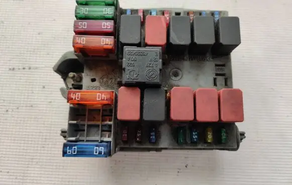 Fiat Ducato Fuse box set 1332045080