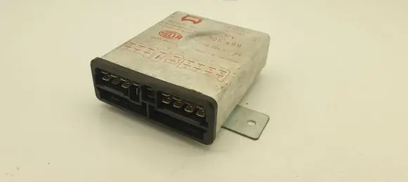 Audi 100 200 5000 C3 Auxiliary heating control unit/module 5HB004327 5HB00432704