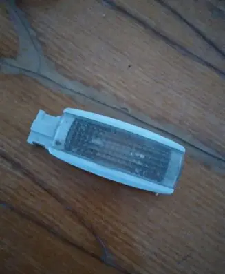 Volkswagen PASSAT B5.5 Other interior light 3B0947113