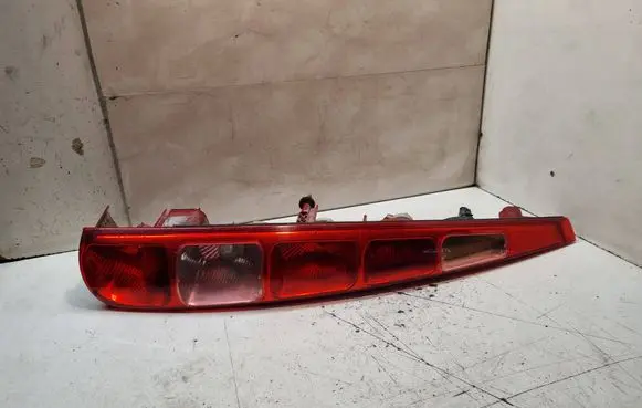 Rear/tail lights