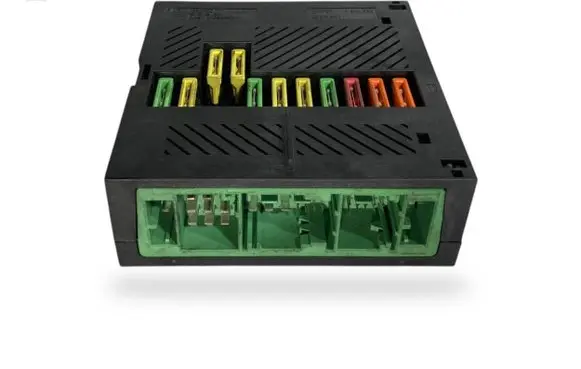 BMW 7 E65 E66 Fuse module 7510638