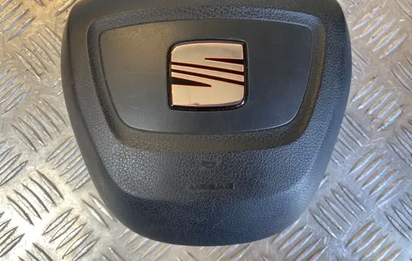 Seat Exeo (3R) Steering wheel airbag 3R0880201C 001MP027LCAE