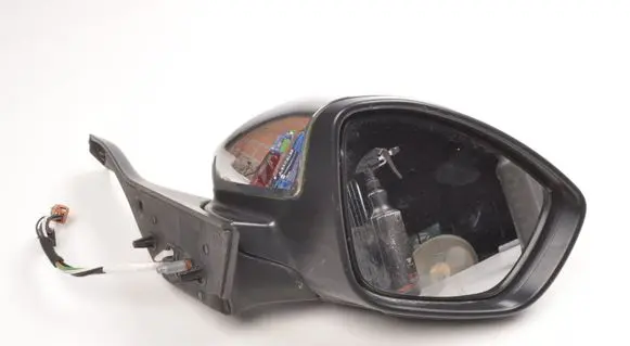 Peugeot 208 I Front door electric wing mirror