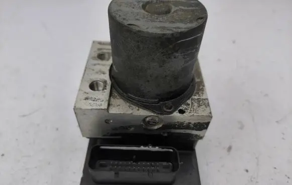 BMW 5 E60 E61 ABS Pump 6769703 0266234134