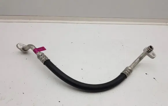 Citroen DS5 Air conditioning (A/C) pipe/hose 9677995680