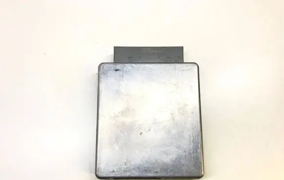 Ford Mondeo Mk III Engine control unit/module 3S7A12A650VC K4633