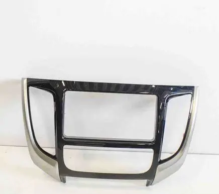 Mitsubishi L200 Radio/GPS head unit trim 8002B808ZZ