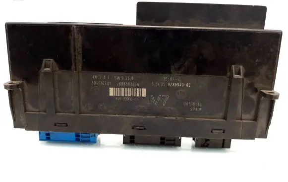 BMW 5 F10 F11 Comfort/convenience module 9286943 2686882926 504D16F01