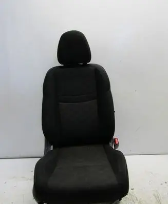 Nissan Qashqai Front passenger seat 1111