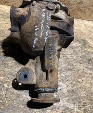 Mitsubishi L200 Front differential MN168952