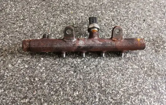 Nissan Qashqai+2 Fuel main line pipe H8200704217 8200704212
