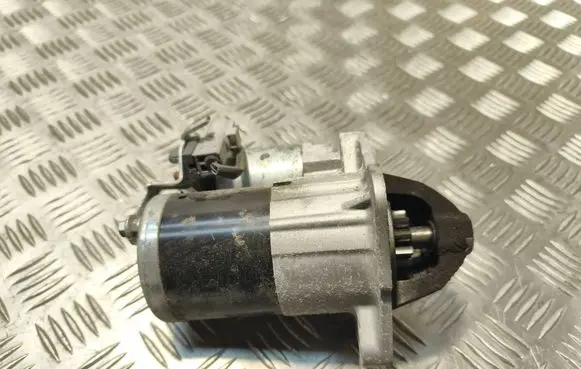 Mazda 3 II Starter motor K6266 M000T33371 Z668