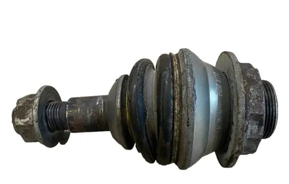 BMW 7 G11 G12 Driveshaft outer CV joint 6852536 31106852536