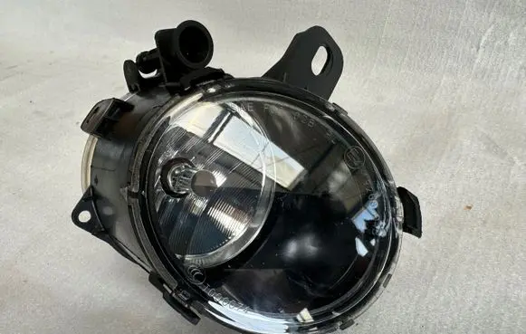 Opel Meriva B Front fog light 13253626