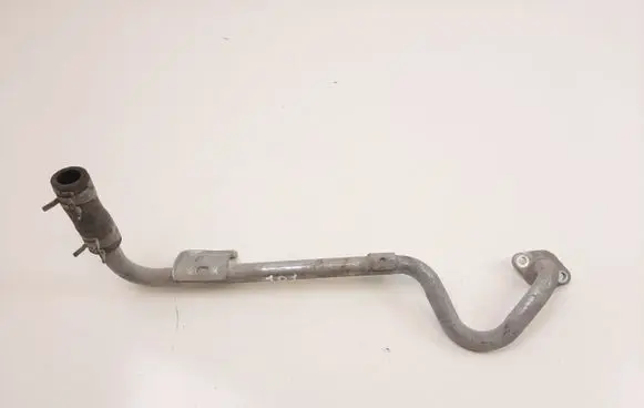 Toyota Hilux (AN10, AN20, AN30) Engine coolant pipe/hose