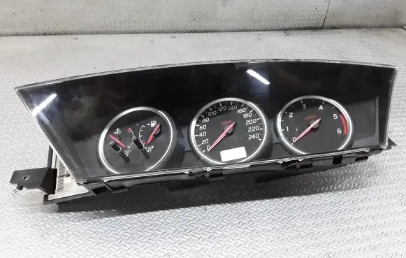 Nissan Primera Speedometer (instrument cluster)
