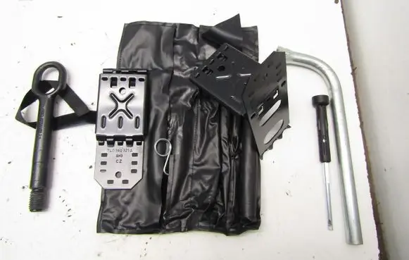 Audi Q3 8U Tool set 7L0860321A