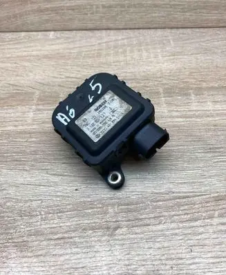 Audi A6 S6 C5 4B Air flap motor/actuator 4B1820511A 0132801127
