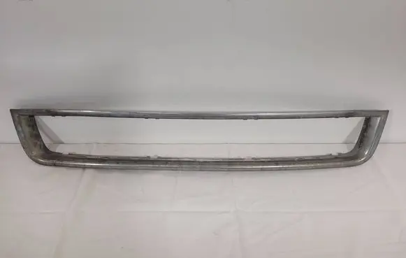 Audi A4 S4 B6 8E 8H Front bumper lower grill 8E0807647