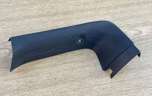 Opel Mokka Tailgate/trunk side cover trim 95190793