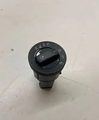Audi A4 S4 B7 8E 8H Light switch 8E0941531C