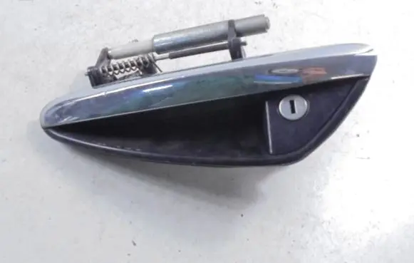 Alfa Romeo 159 Front door exterior handle