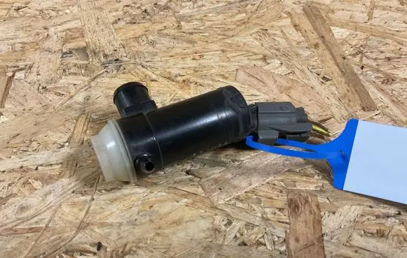 Subaru Legacy Headlight wiper motor 