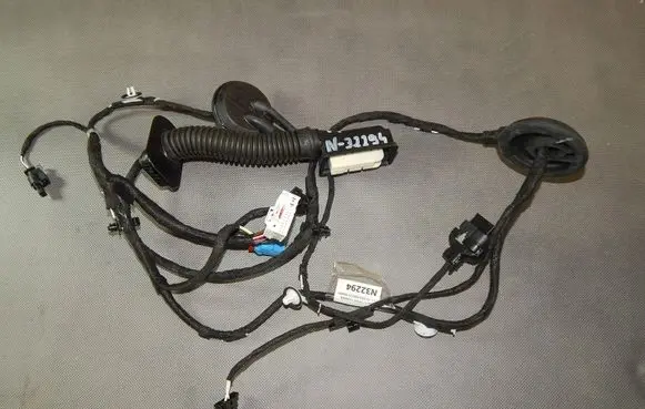 Audi A4 Allroad Front door wiring loom 8W0971030AF