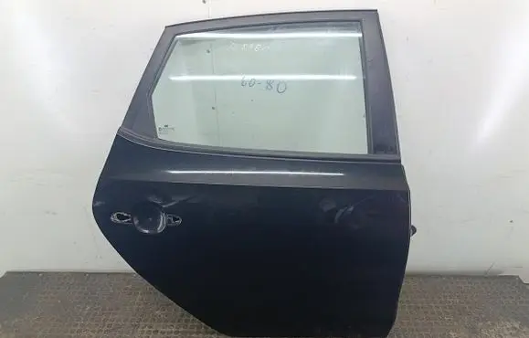 Hyundai i30 Rear door 