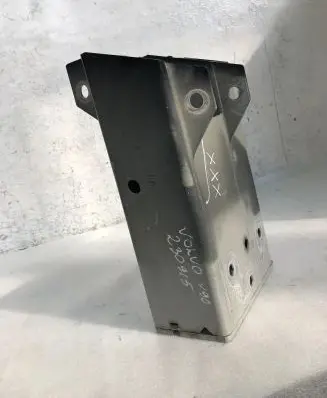 Volvo S90, V90 Front bumper shock/impact absorber 