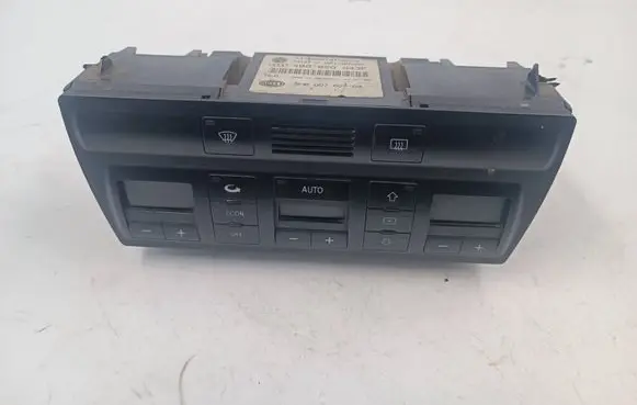 Audi A6 S6 C5 4B Climate control unit 4B0820043F 5HB00760404 0610000