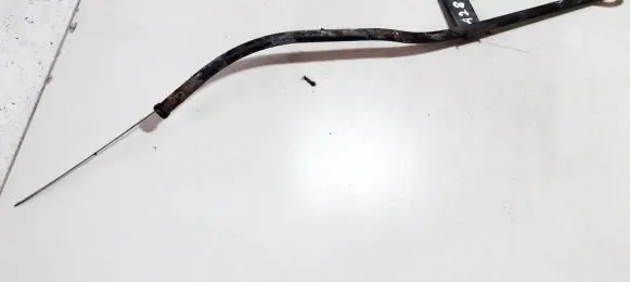 Lexus IS 200-300 Oil level dip stick 