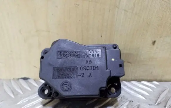 Land Rover Freelander 2 - LR2 A/C air flow flap actuator/motor 6G9N19E616AB