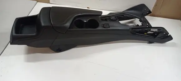 Chevrolet Camaro Center console 1482018 84653046 84446866