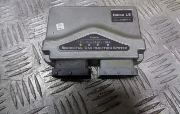 Renault Megane I LP gas control unit module 67R-013787