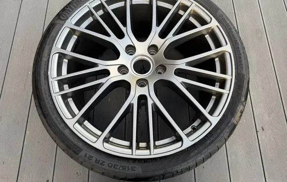 Porsche Panamera (971) R21 alloy rim 971601025CA