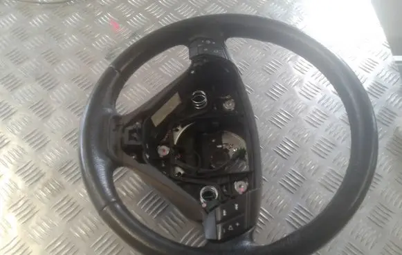 Volvo S60 Steering wheel
