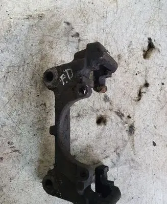 Volkswagen PASSAT B6 Front brake caliper
