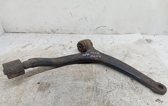 Peugeot 607 Front lower control arm/wishbone
