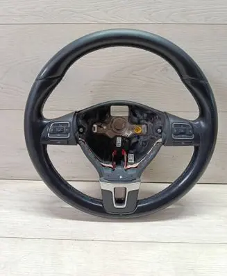 Volkswagen Touran I Steering wheel 61978150D 4333443 VW1978