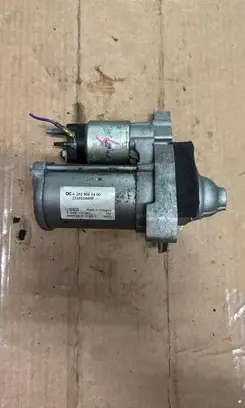 Mercedes-Benz A W177 Starter motor 233002449R A2829062400