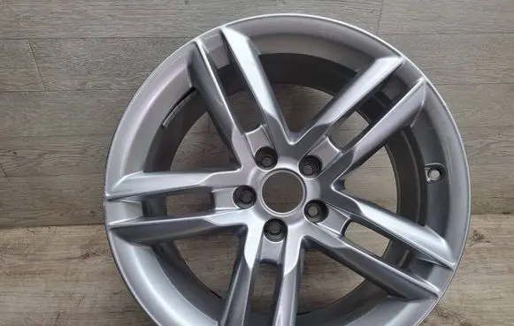 Audi A5 8T 8F R18 alloy rim 8T0601025BF