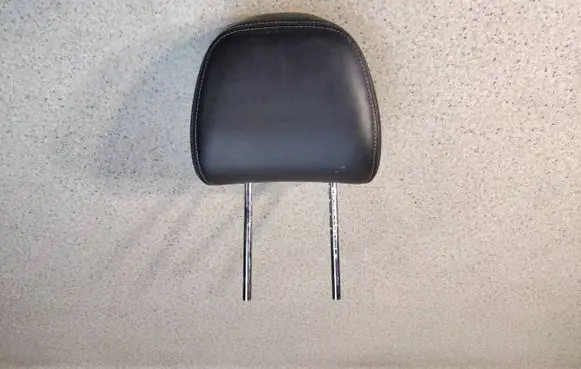 Infiniti Q50 Front seat headrest 