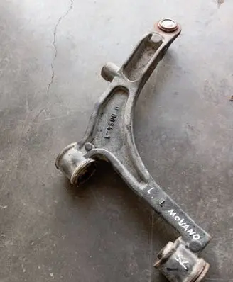 Opel Movano A Front lower control arm/wishbone 00641