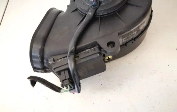 Citroen C8 Heater blower motor/fan resistor 8390149 908000311