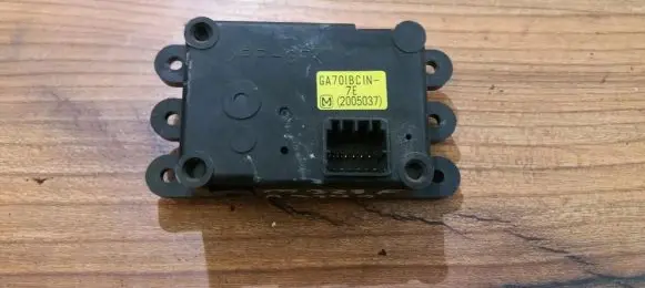 Mazda 323 F Air flap motor/actuator ga701bcin7e ga701bcin-7e