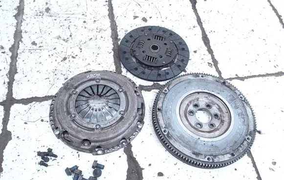 Audi A1 Clutch set kit 03C141025J 036141032H 036105273