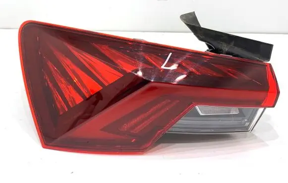 Skoda Octavia Mk4 Rear/tail lights 5E3945207A