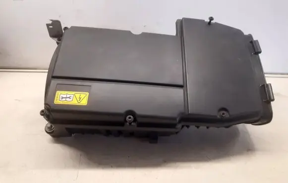 Mercedes-Benz SLK R171 Air filter box A2710900901